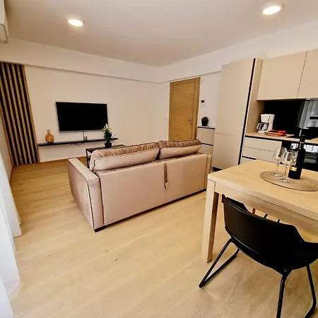 Apartament Elodie *