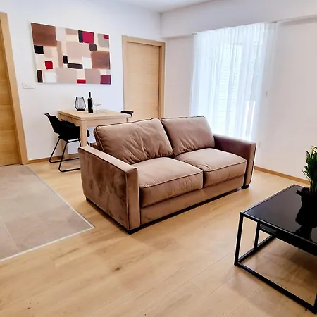 Elodie Apartment